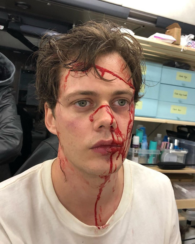 647-F5034-CDA4-4-FD1-AA0-A-2-BD2-E997-CB