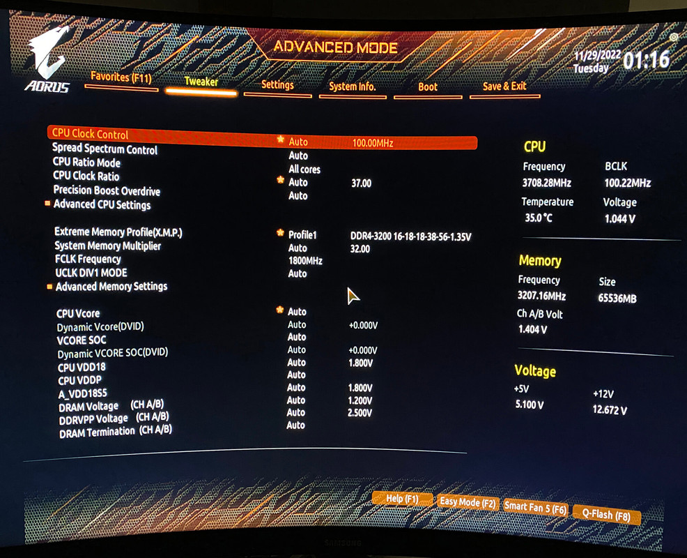 Aorus B550I ITX 5900X 01