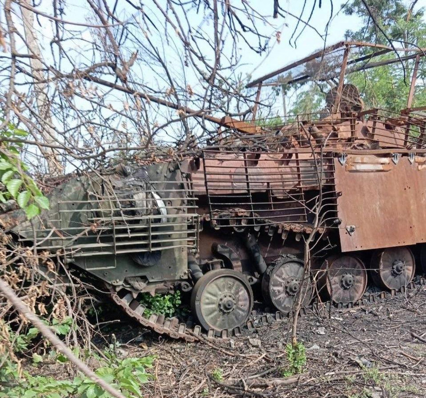 1018 BMP-2 675-sb3KDZ destr 20 07 24