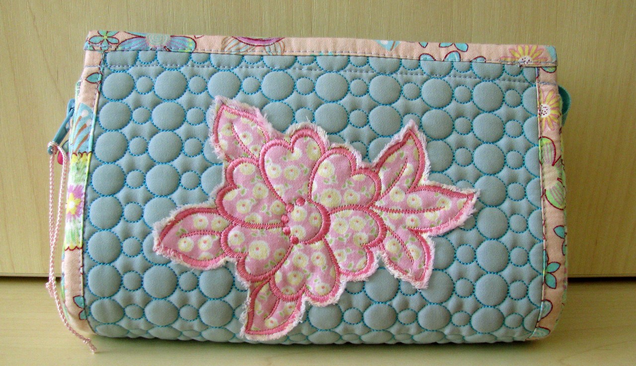 косметичка голубая 1