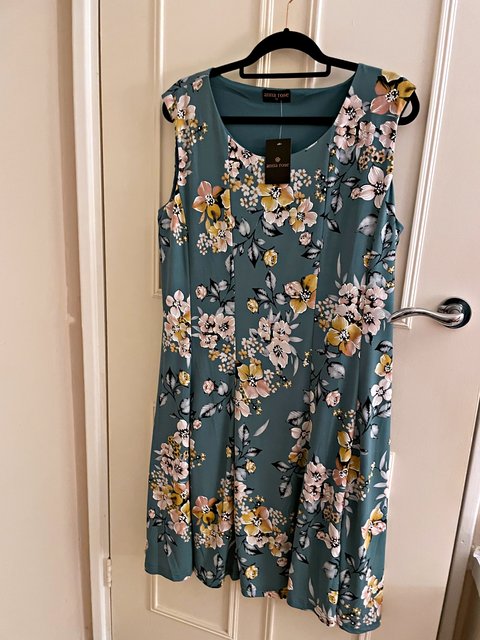 dress.jpg