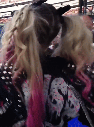 ss25b.gif