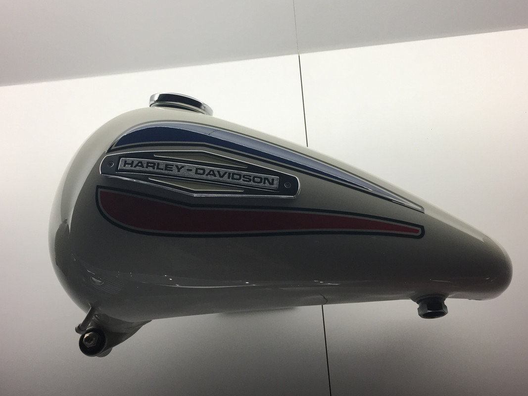 E2DD4DDD-8BF8-49C0-8386-D741A17BF4F3