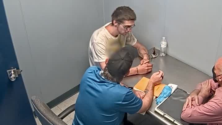 [Image: 1txa5l90lqeu.jpg]