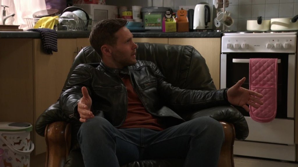 [Image: m2u4w4kcfik6.jpg]