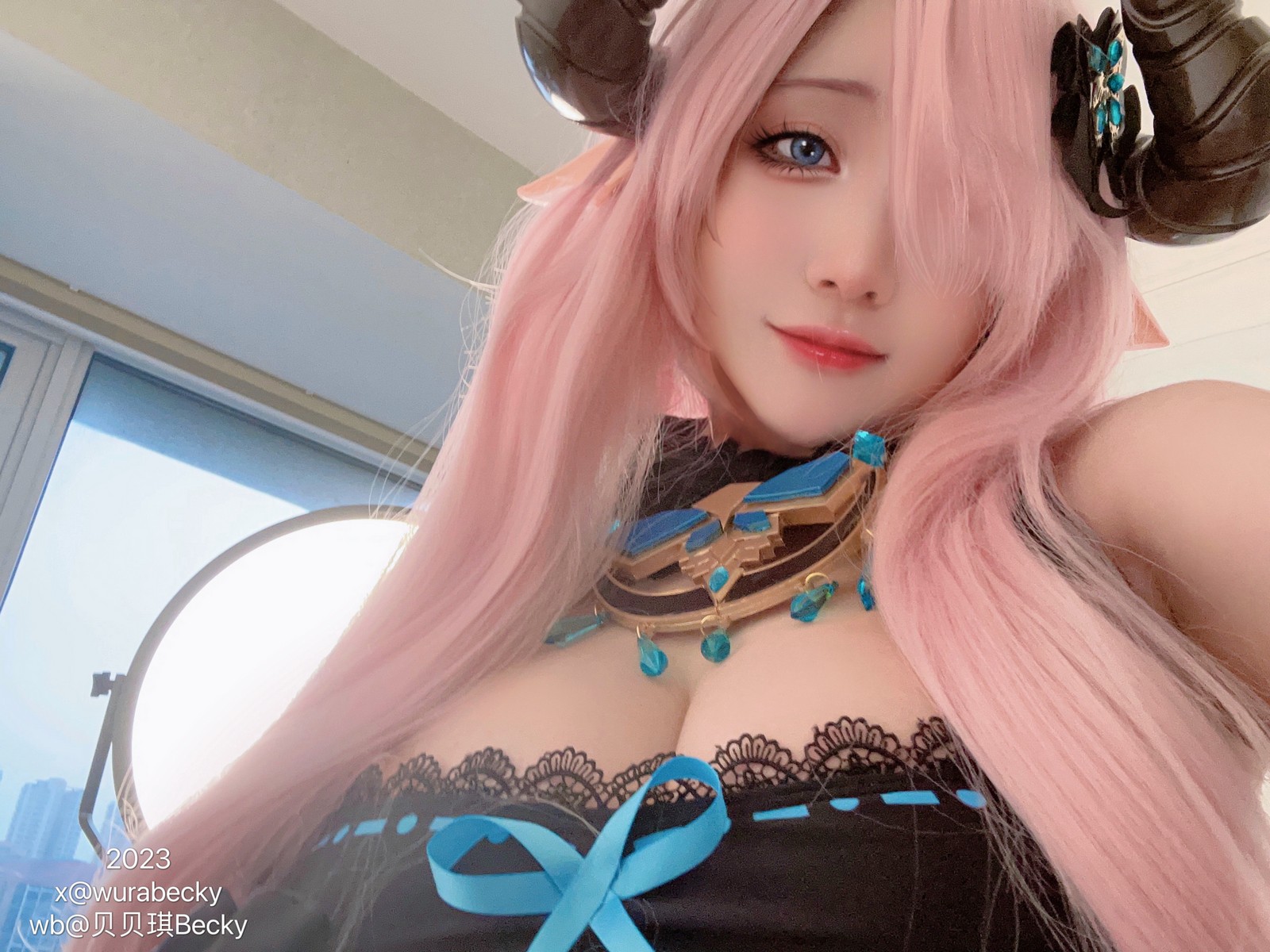 贝贝琪 Becky 娜露梅亚 Cosplay 写真集｜角色高清图集（24P｜181MB）插图9