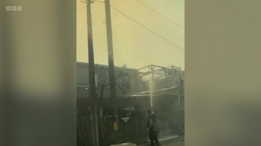 [Image: a7fxck3g7b6n.jpg]