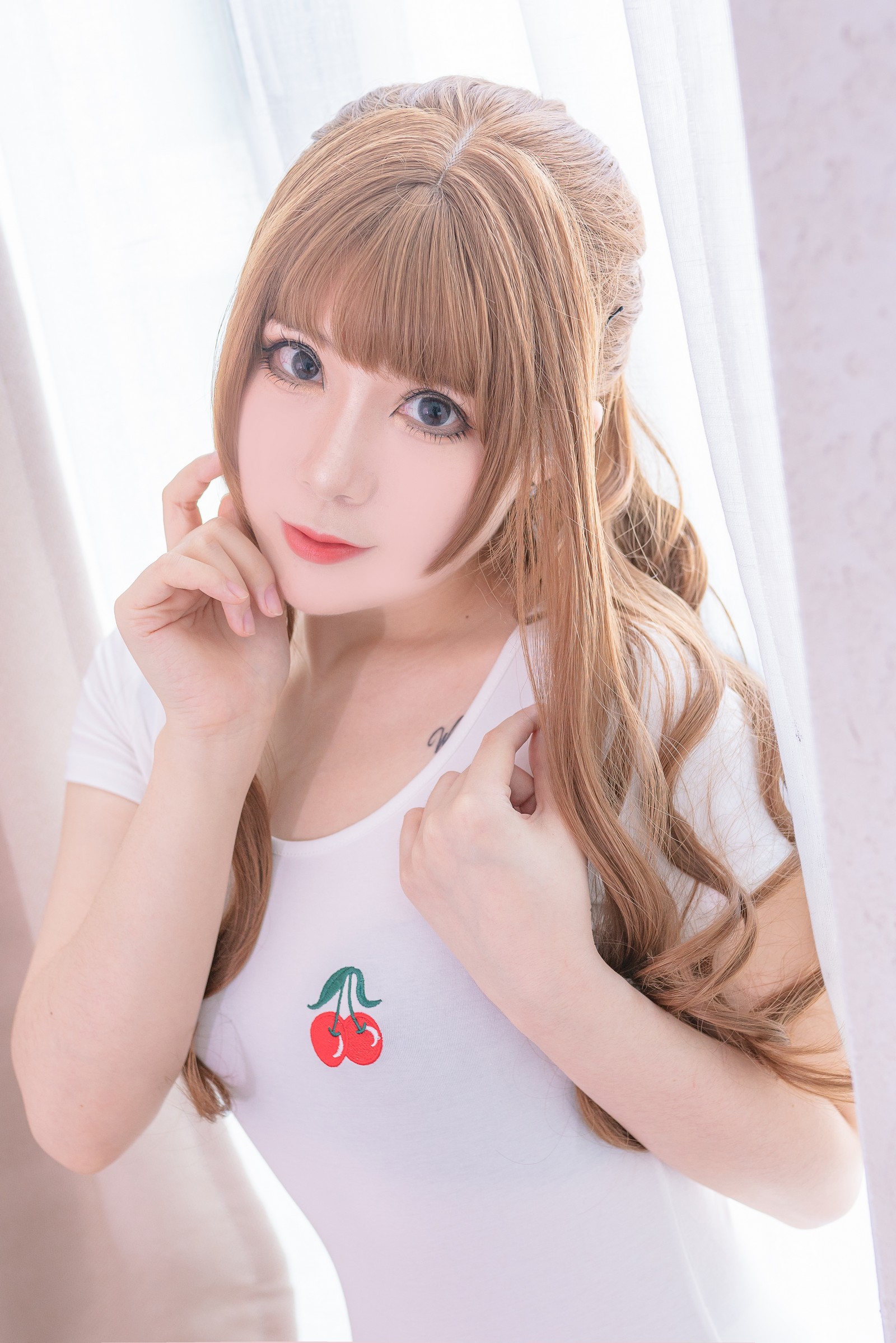 羊大真人 – 白色樱桃体操服 Cosplay 写真集（34P-316.5MB）青春运动系