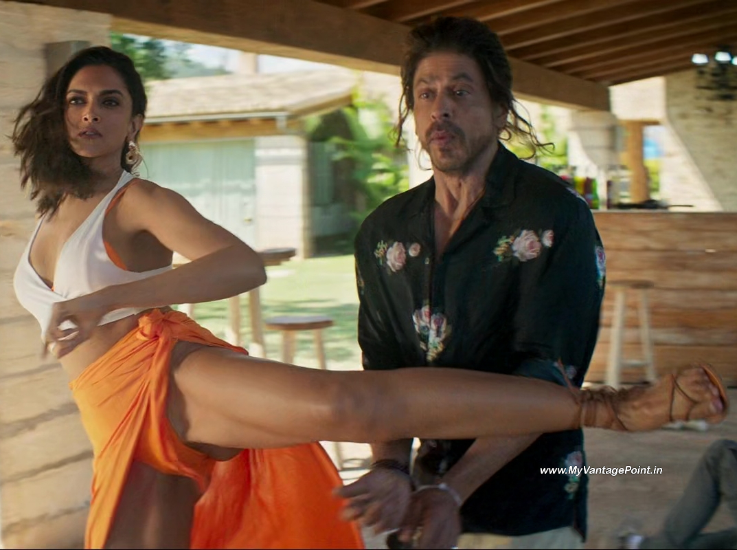 35-Deepika-Padukone-Hot-Scene-in-Pathaan-Movie-with-Shah-Rukh-Khan-My-Vantage-Point