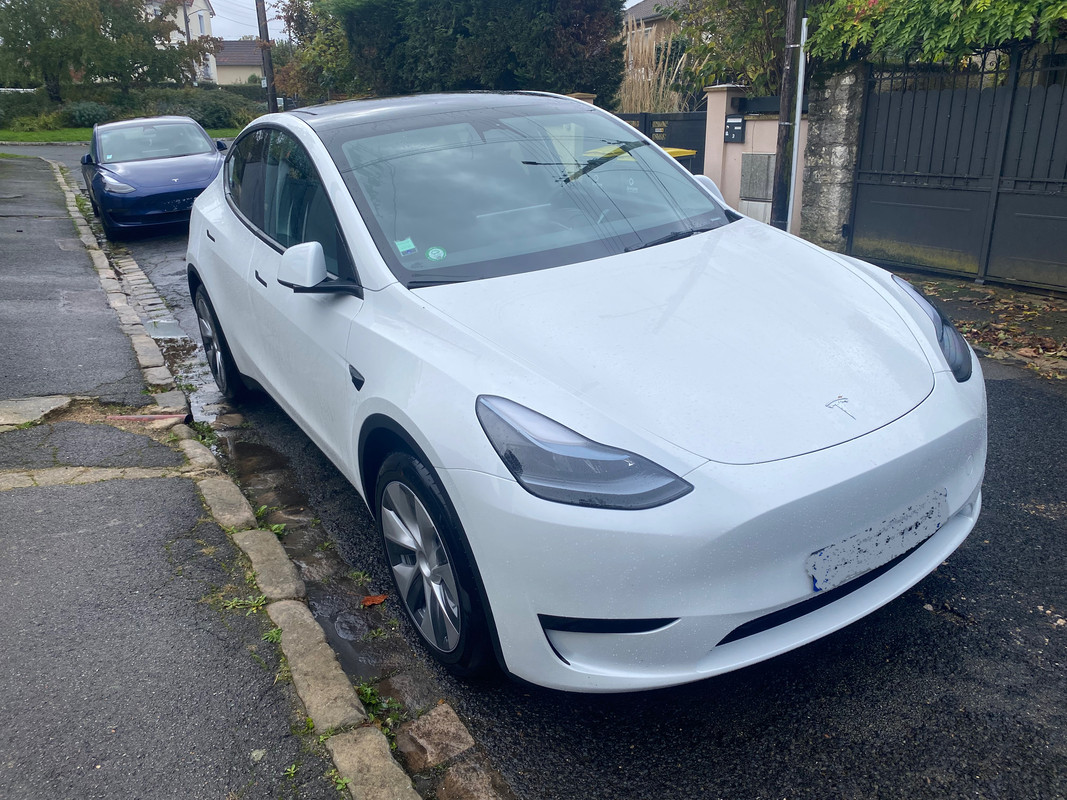 0297916D-09FF-4226-AC6E-BDE866127AC0_1_201_a