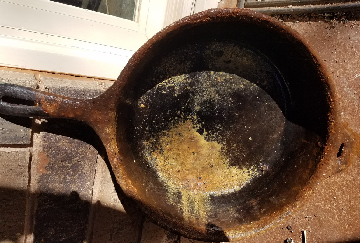 cast iron skillet before 1