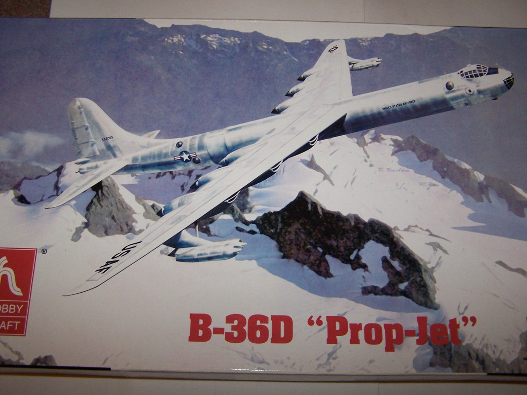 Hobbycraft 1/144 Convair B-36D Peacekeeper. Six turning and Hobbycraft 1/144 Convair B-36D Peacekeeper. Six turning and