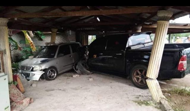 Anggota Tentera Maut Kemalangan Jalan Raya Carigold Forum
