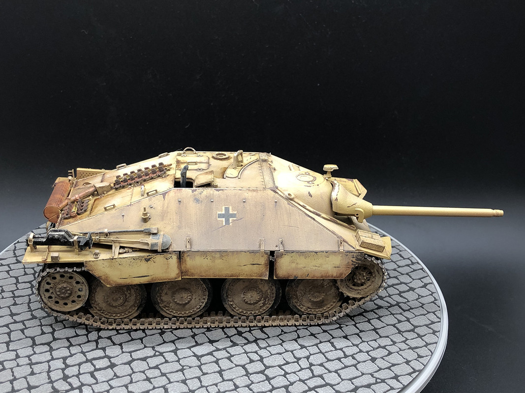 hetzer_final_03.jpg