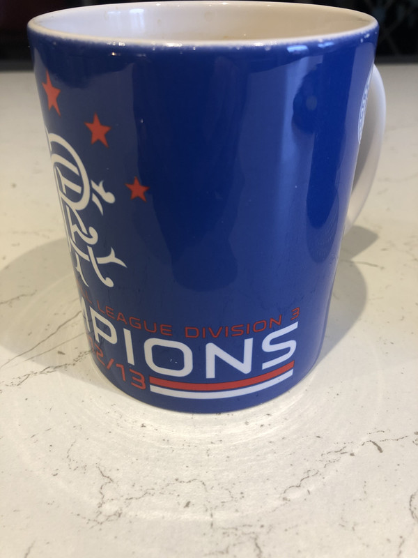 61880105-C501-48AC-BDD2-ED13FB82FCFF