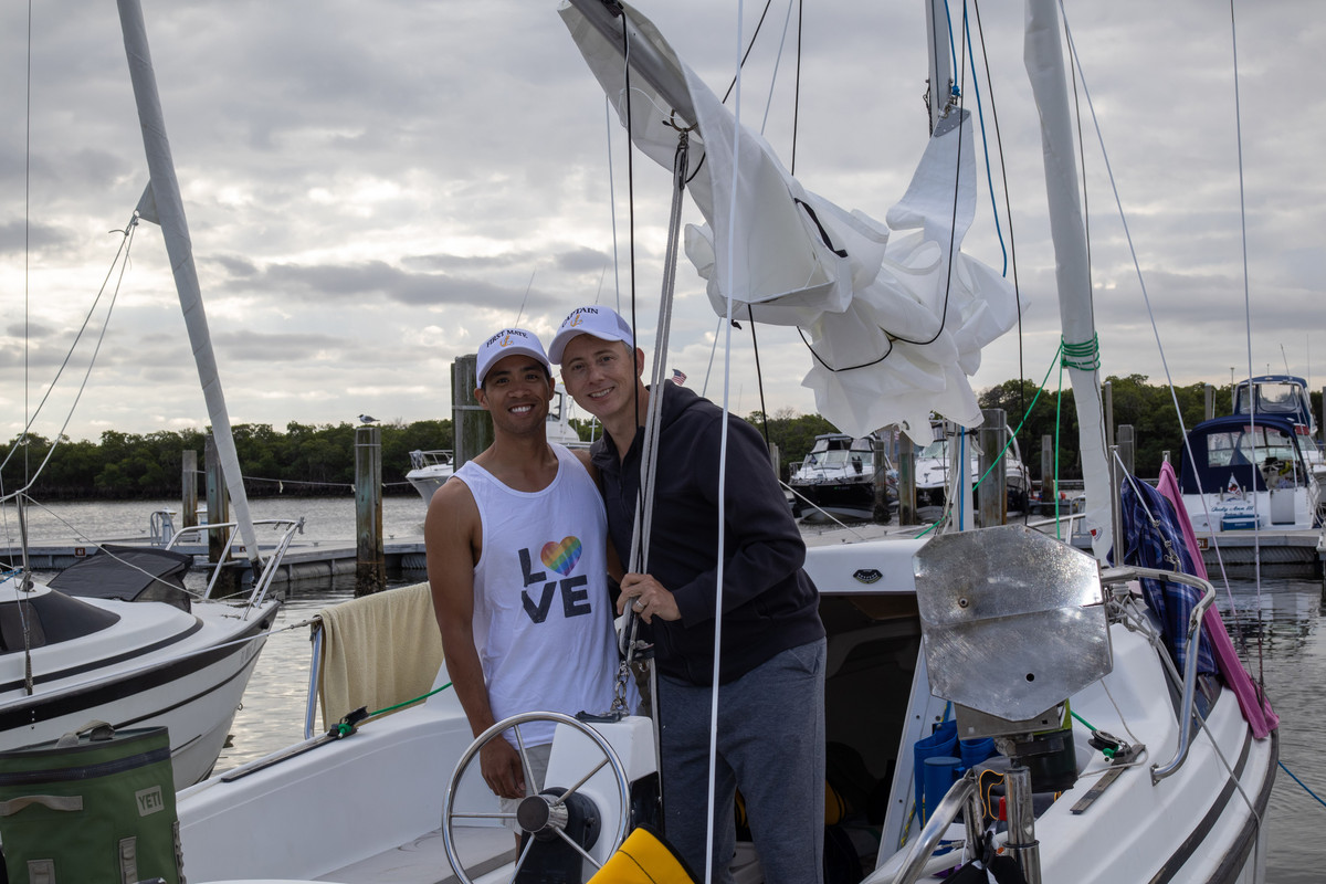 ECF31569-C208-44A8-B000-4A7903E63A66