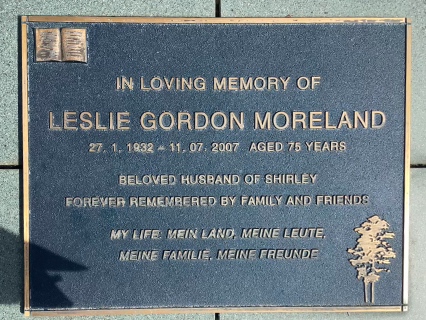Les Moreland
