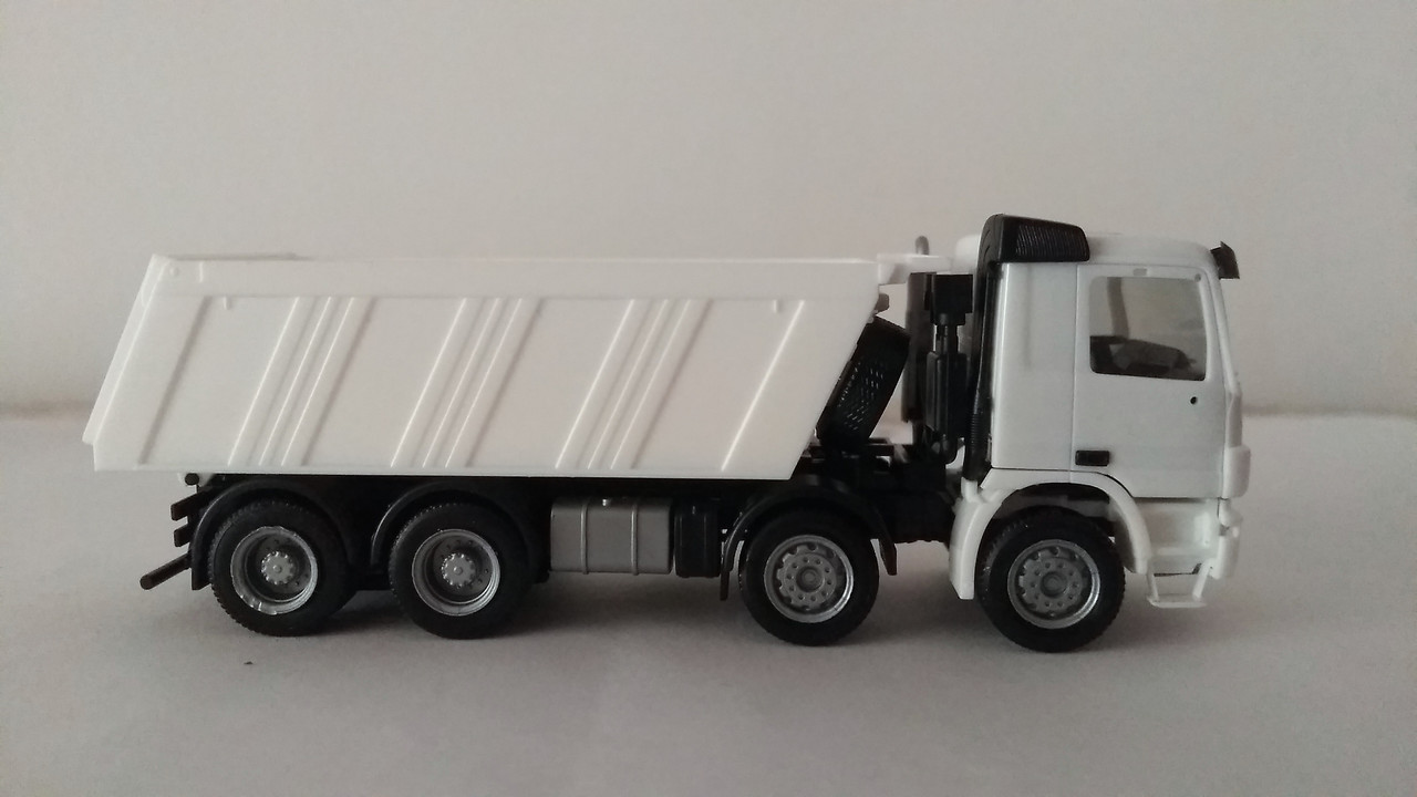 Macht (8110)