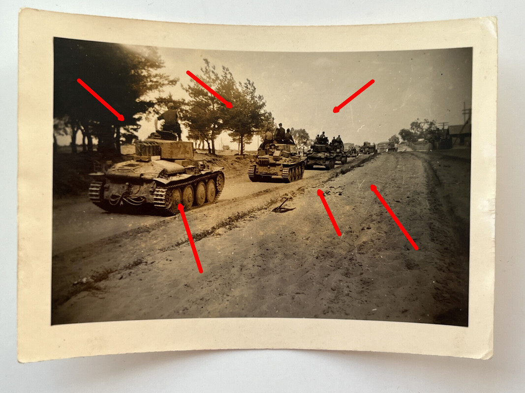 Foto, Straße in Weißrussland Lepel, deutsche Panzer rücken vor, 38t Panzer