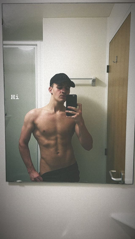 5487A187-809F-44CC-B249-79CE531A012F