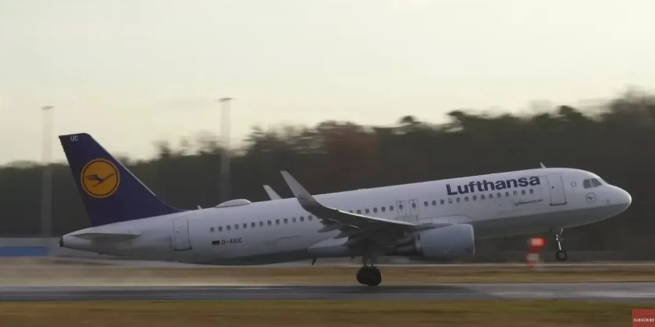 Pasajero muere en extrañas circunstancias en pleno vuelo; escupía litros de sangre