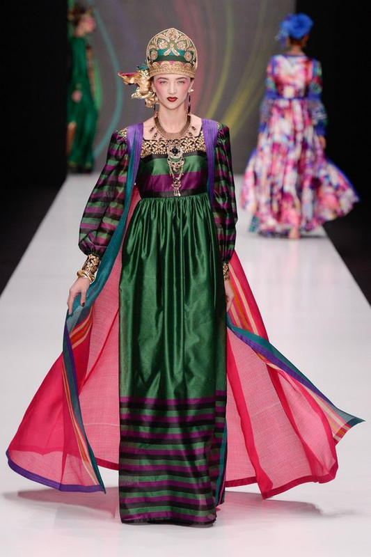 кокошник Зайцев