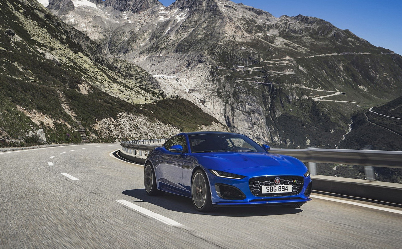 2021 Jaguar F-Type (12)