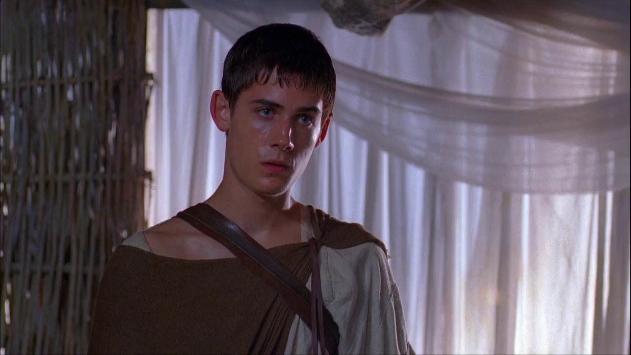 Hellhounds-2009-Blu-Ray-Hin-Eng-Tam-Tel-720p-8bit-x264-AVC-AAC-2-0-mkv-0005