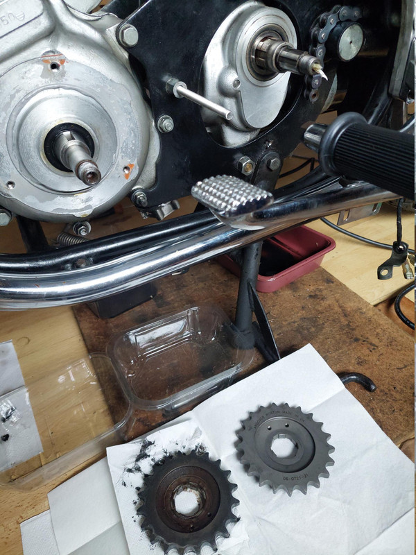 Countersprocket Seal