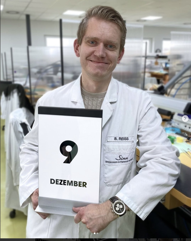 0100CDB9-22A7-411D-9091-3BB44E5EC118