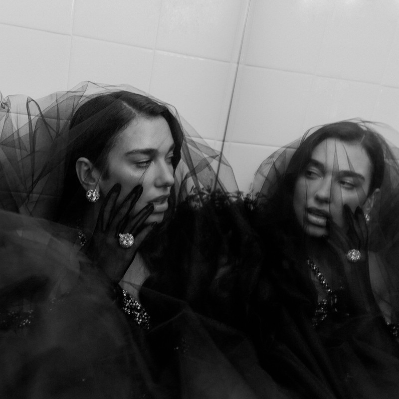 Dua Lipa - Training Season's Over