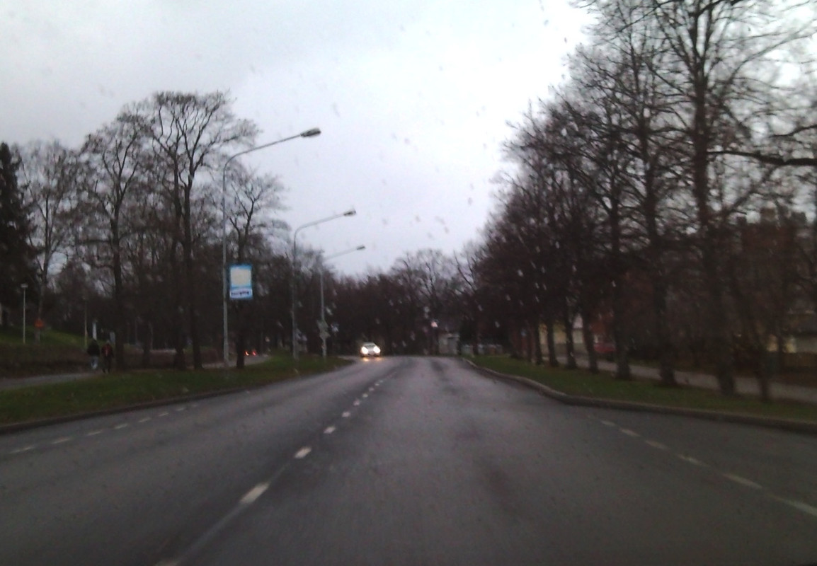 11. 2014-12-10 @12-39-21 - myrskya päin