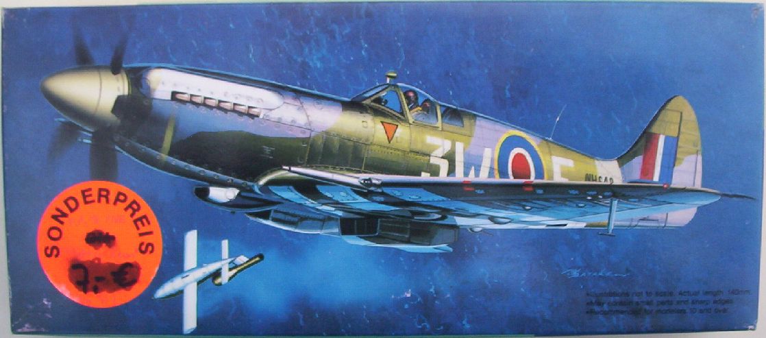 Fujimi 72 Spitfire F.R.Mk.XIVE 'Fighter Recon'