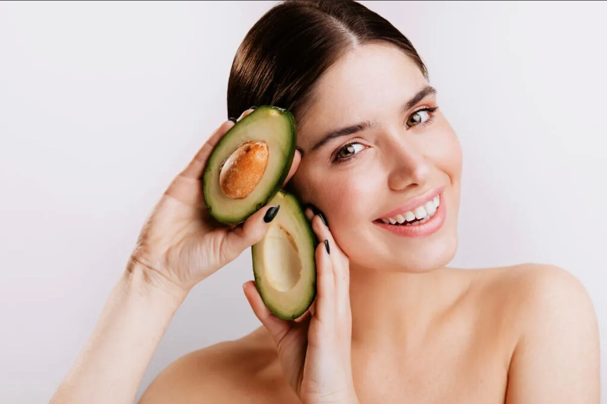 Descubre como hacer un exfoliante natural con semilla de aguacate