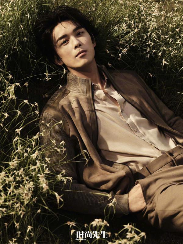 wulei esquire eowuli 1963810196565664148 img2