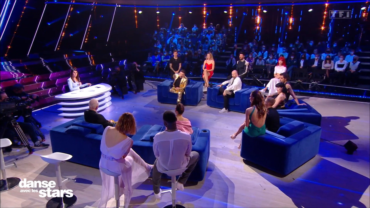 2021-11-12_22_55_TF1_Danse-avec-les-stars-la-suite.mp4_snapshot_00.57.59.450
