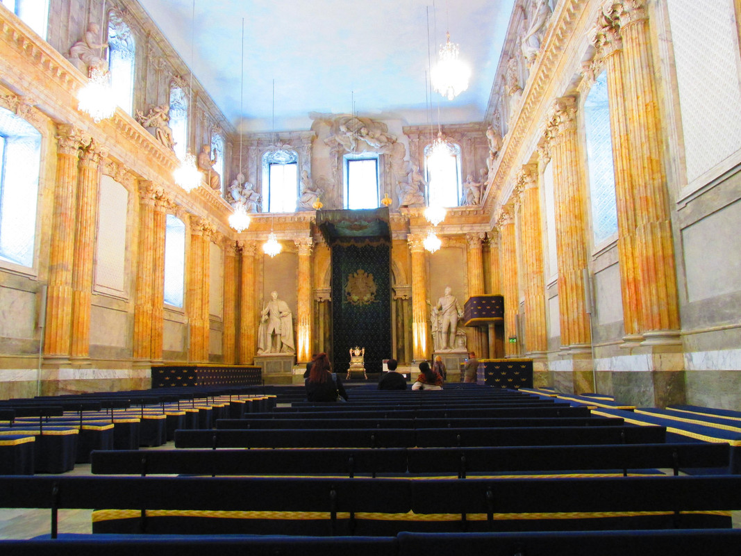 Interior palat (2)