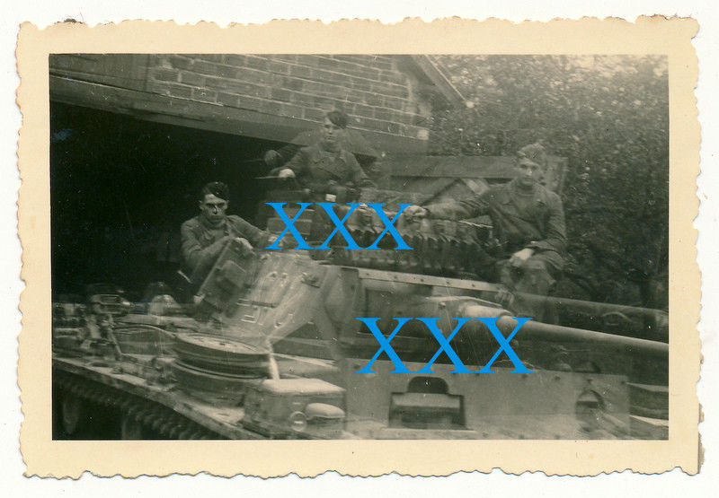 Foto 2 Wk Z.B.V D-R Rarität Panzer 1