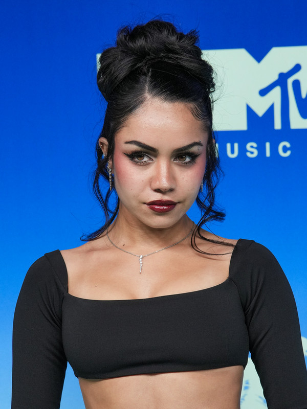 Tara Yummy Legs2026MTVVMA230