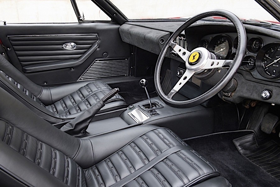 Elton John's 1972 Ferrari 365 GTB4 Daytona (4)