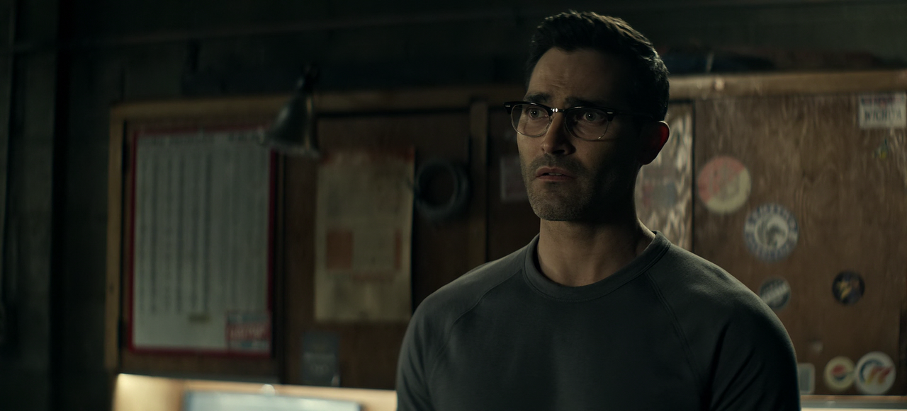 Superman.&.Lois.S03E04.Too.Close.to.Home.1080p.10bit.AMZN.WEB-DL.DDP5.1.HEVC-Vyndros.mkv_snapshot_11