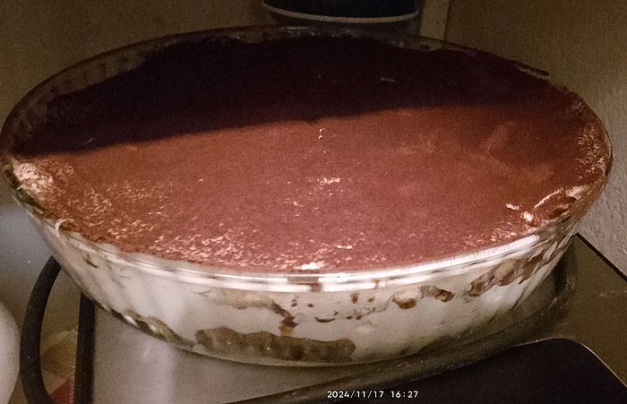 https://i.postimg.cc/FRMHftTD/tiramisu-20241117.jpg