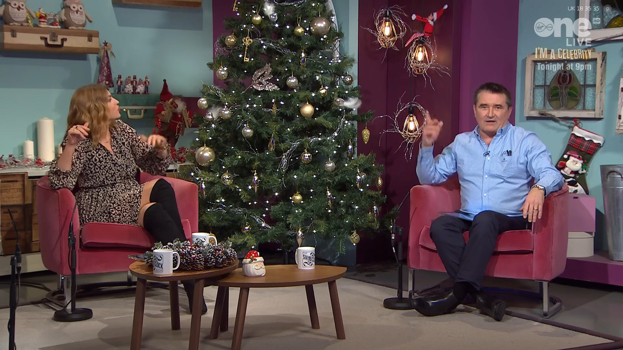 11.30 - 18.00.00 - The Six O'Clock Show. Fast paced, witty chat show ....ts_snapshot_34.03.244