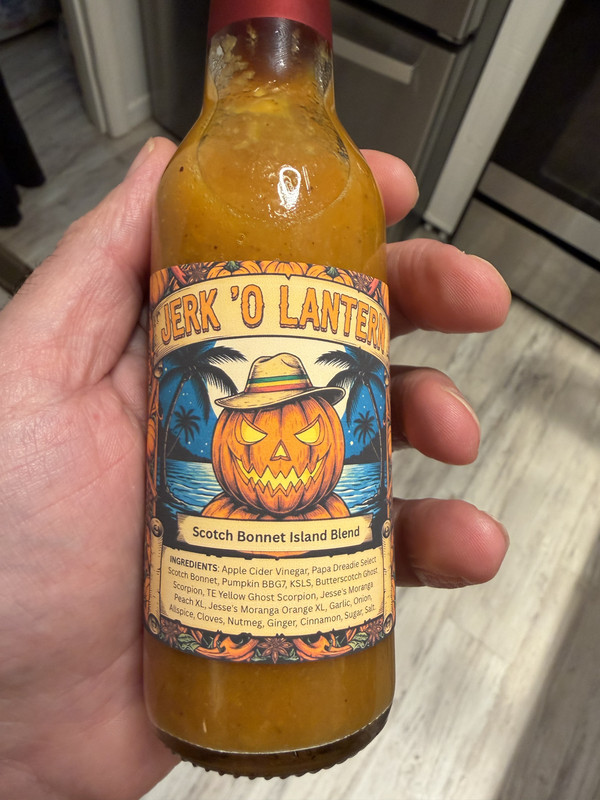Jerk o’ Lantern Hot Sauce Image 3