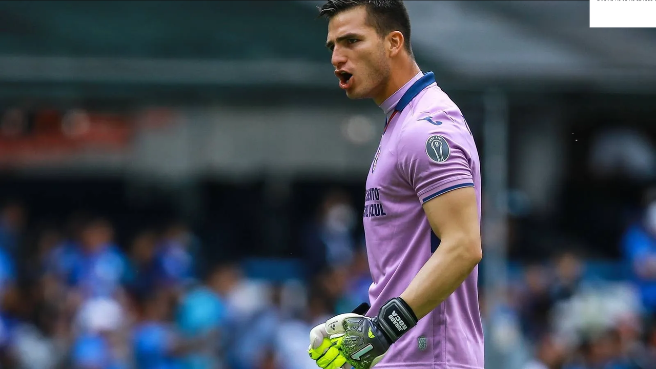Cruz Azul lo quería fuera en enero y ahora dependen de él para no perder