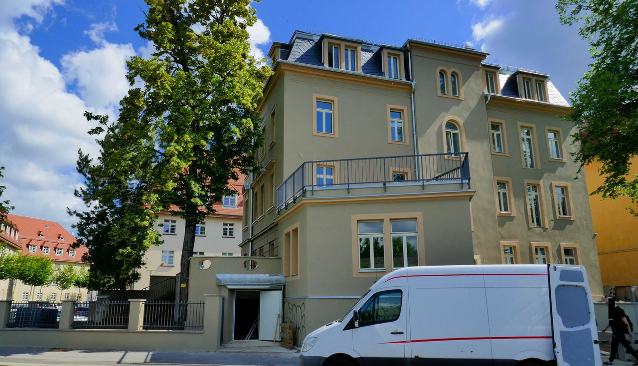 Bild: https://i.postimg.cc/FRPr3YCk/P1210621.jpg