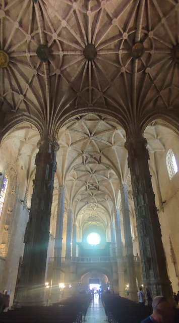 Escapada a Lisboa - Blogs de Portugal - Museo Jerónimos, Descubridores, Torre de Belem, iglesias y atardecederes (36)