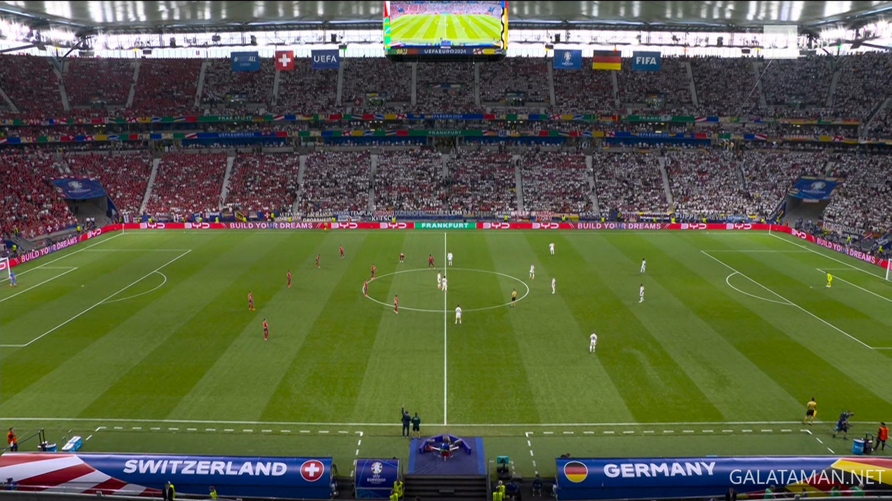 [Image: 06-23-20-25-00-Rai-1-HD-Switzerland-vs-G...54-037.jpg]
