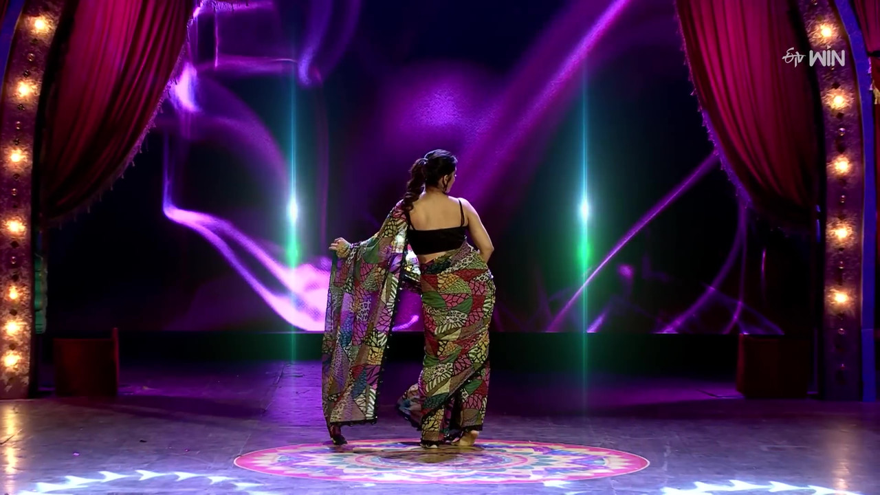 vlcsnap-2025-10-11-21h05m15s455