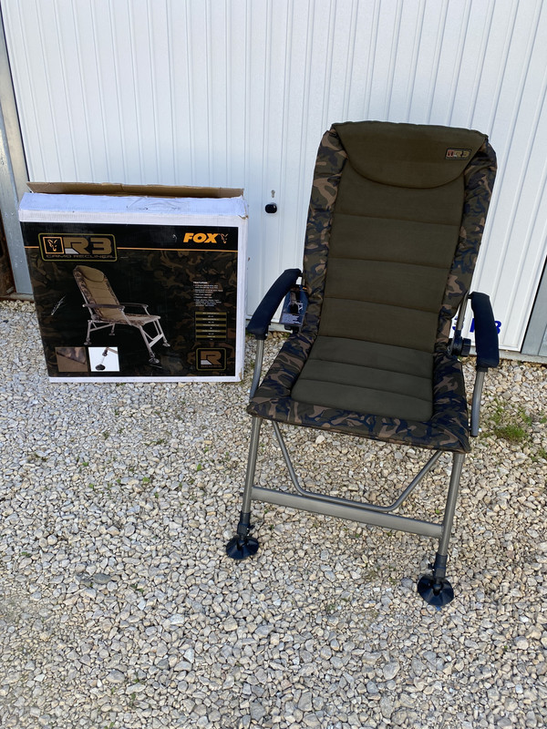 58E04950-B451-435B-B947-99DAC1B33138